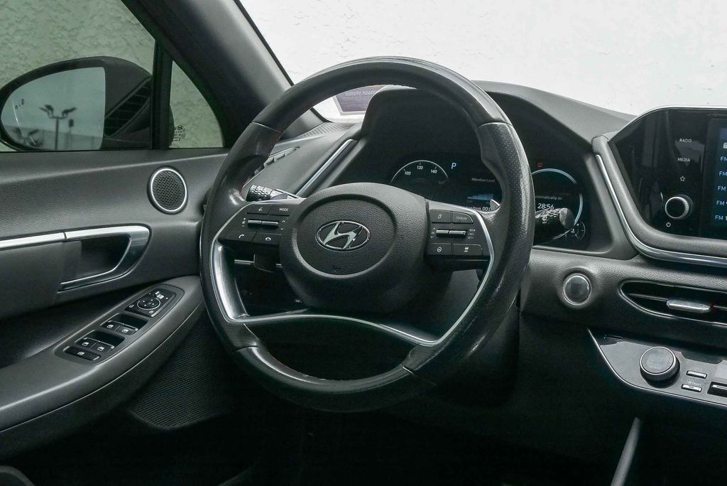 Thumbnail: 2021 Hyundai Sonata - 11