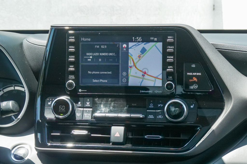 Thumbnail: 2022 Toyota Highlander - 12