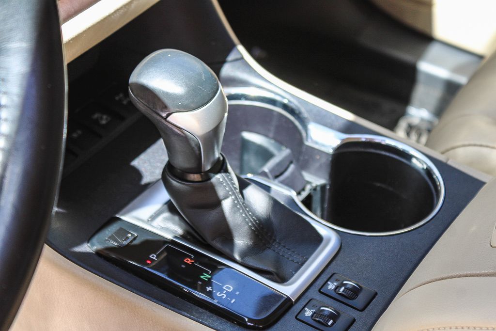 Thumbnail: 2017 Toyota Highlander - 12