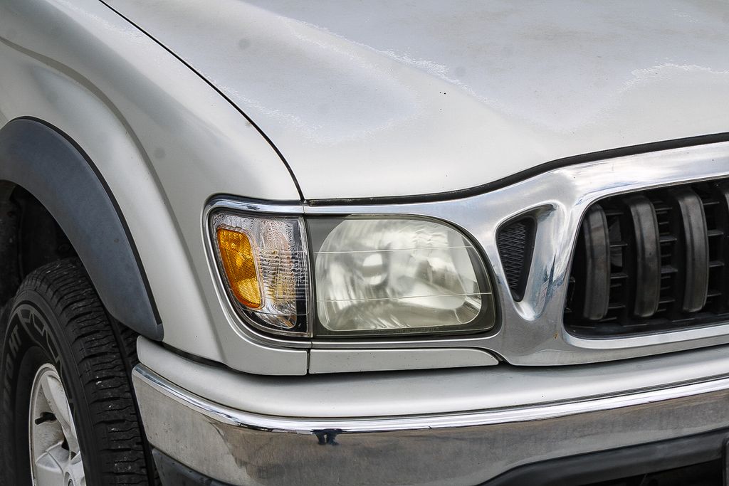 Thumbnail: 2003 Toyota Tacoma - 7