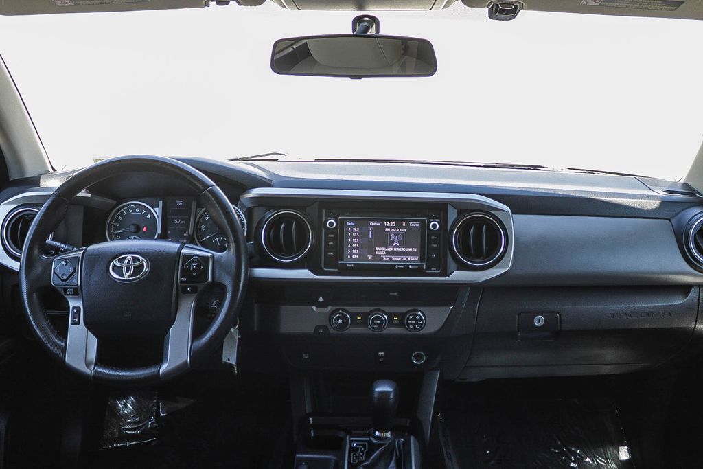Thumbnail: 2017 Toyota Tacoma - 2