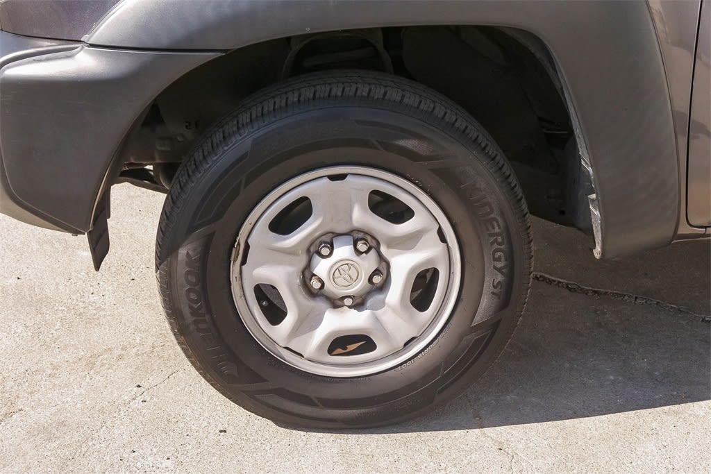 Thumbnail: 2014 Toyota Tacoma - 6