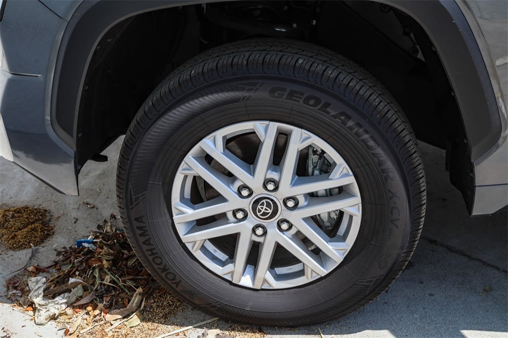 2024 Toyota Tundra SR5 5