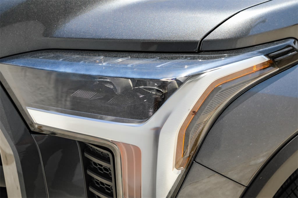 2024 Toyota Tundra SR5 17