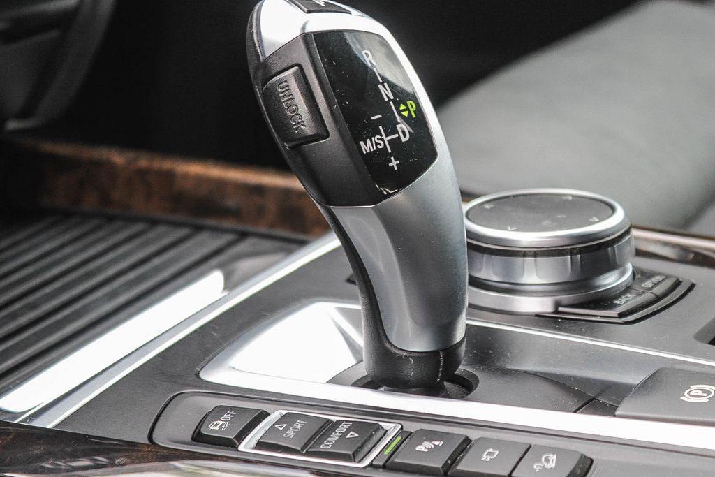 Thumbnail: 2017 BMW X5 - 14