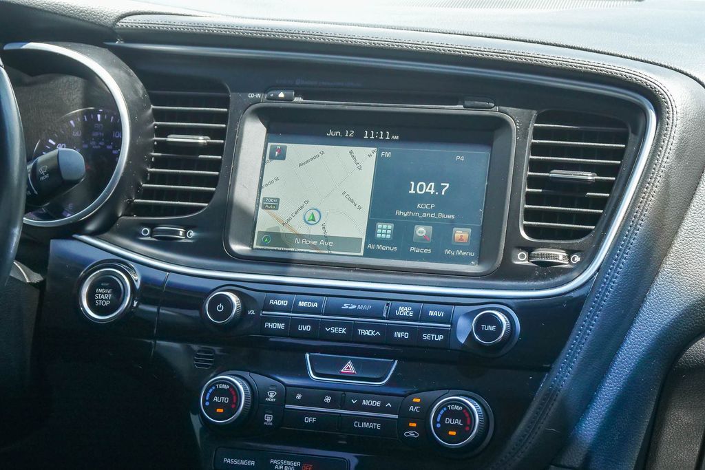 Thumbnail: 2015 Kia Optima - 12