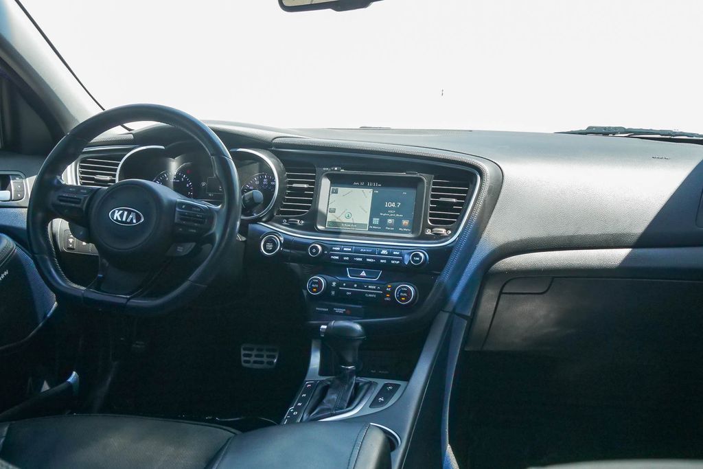 Thumbnail: 2015 Kia Optima - 7