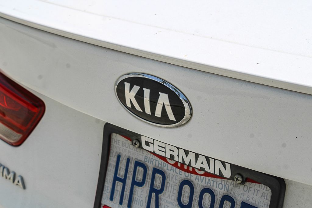 Thumbnail: 2018 Kia Optima - 5