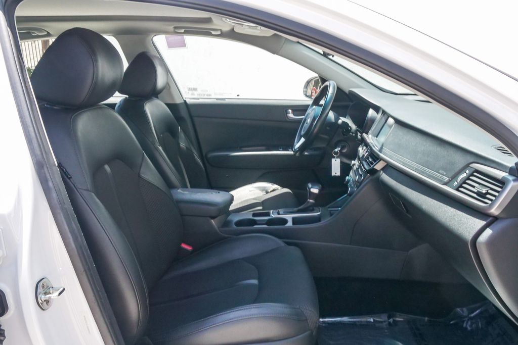 Thumbnail: 2018 Kia Optima - 8