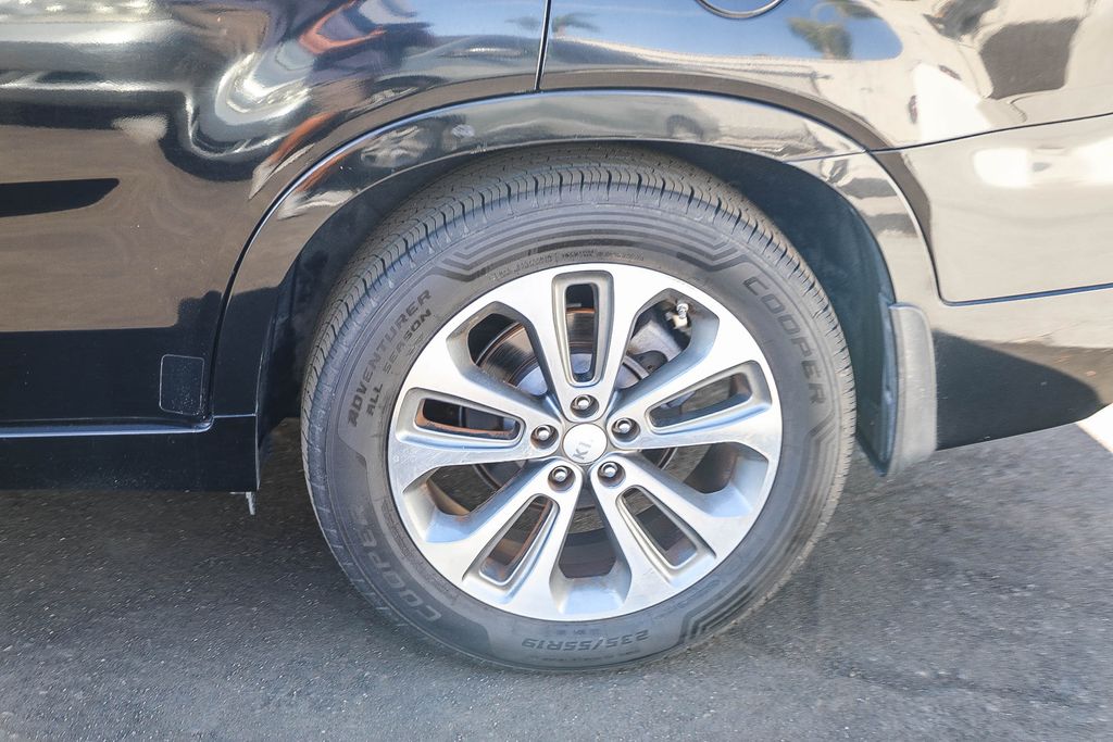 Thumbnail: 2014 Kia Sorento - 10