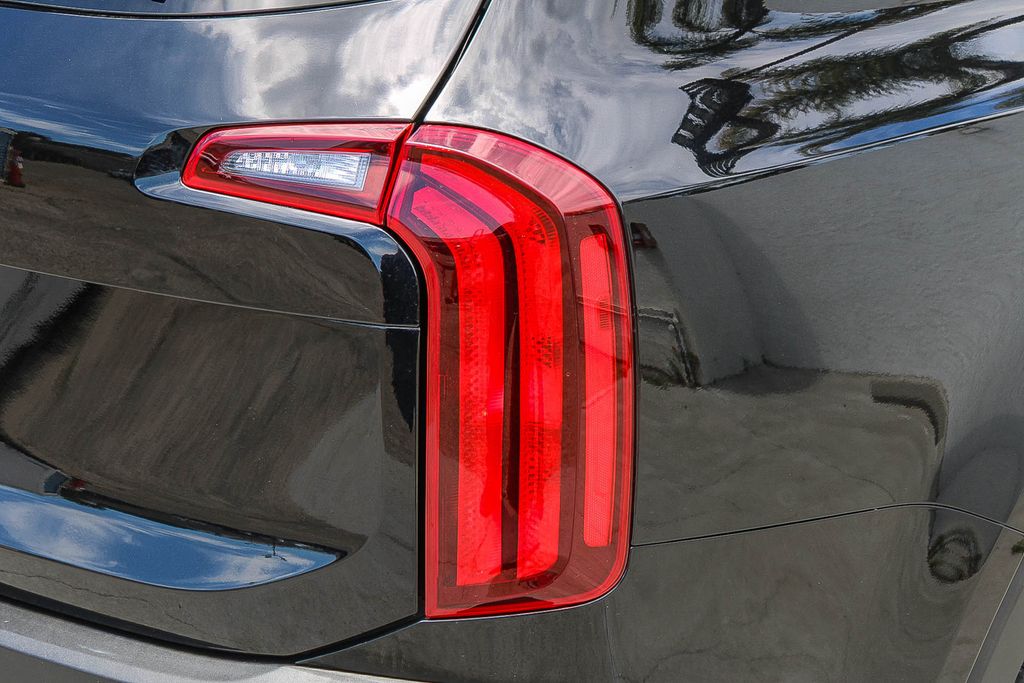 Thumbnail: 2020 Kia Telluride - 19