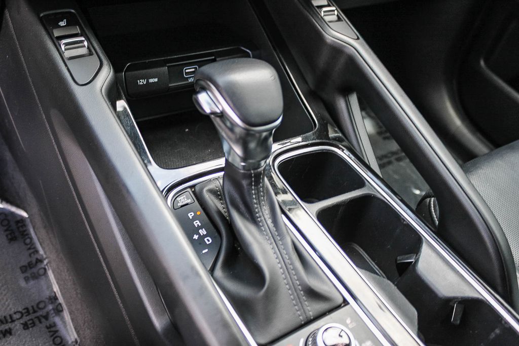 Thumbnail: 2020 Kia Telluride - 13