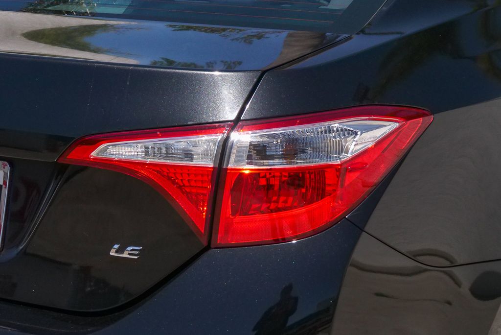Thumbnail: 2016 Toyota Corolla - 20