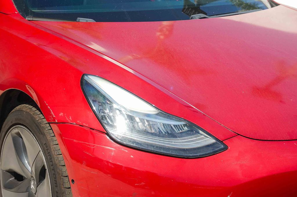 Thumbnail: 2018 Tesla Model 3 - 6
