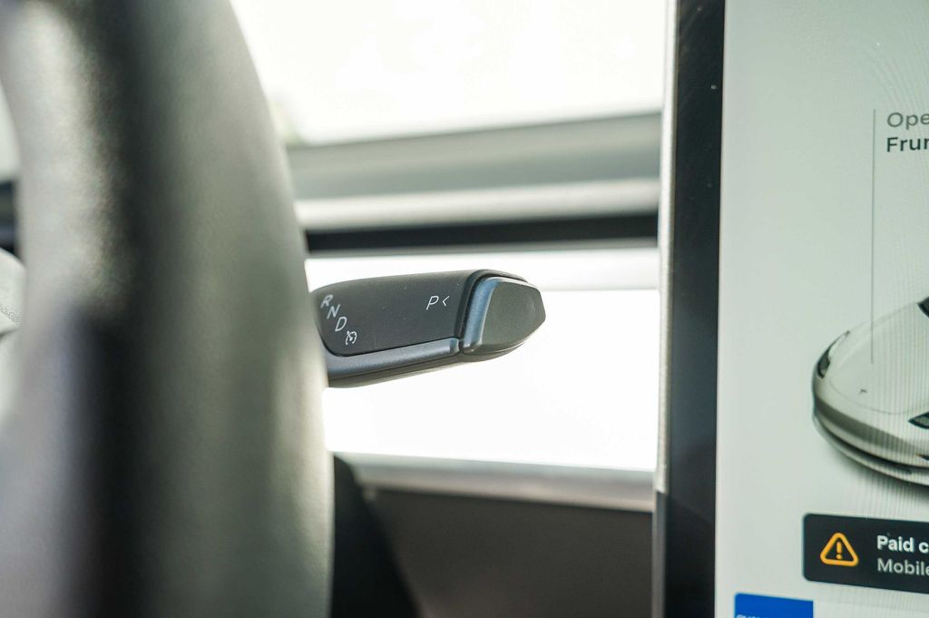 Thumbnail: 2022 Tesla Model 3 - 26