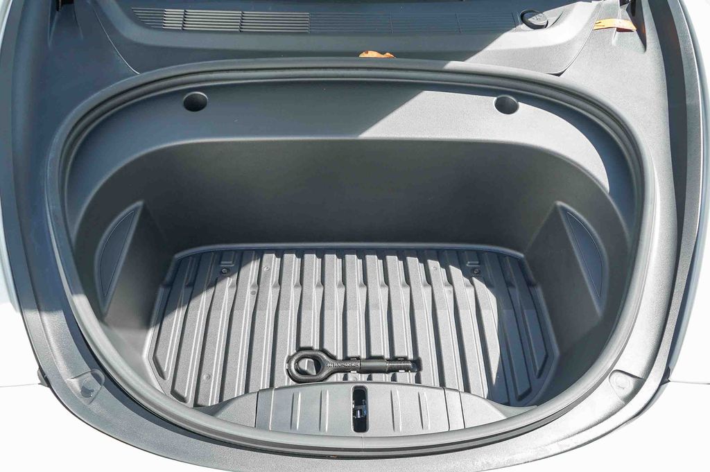 Thumbnail: 2022 Tesla Model 3 - 30