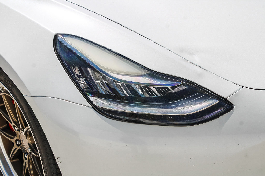 Thumbnail: 2018 Tesla Model 3 - 12
