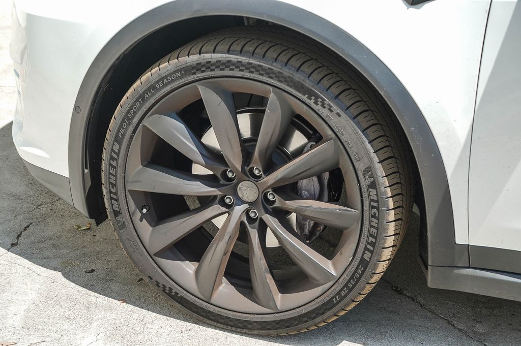 Thumbnail: 2017 Tesla Model X - 12