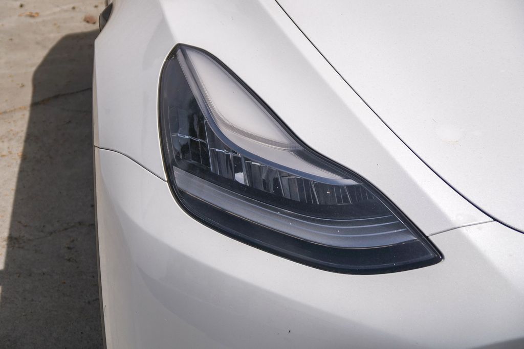 Thumbnail: 2021 Tesla Model Y - 14