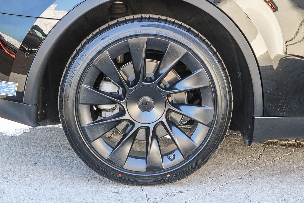 Thumbnail: 2021 Tesla Model Y - 7