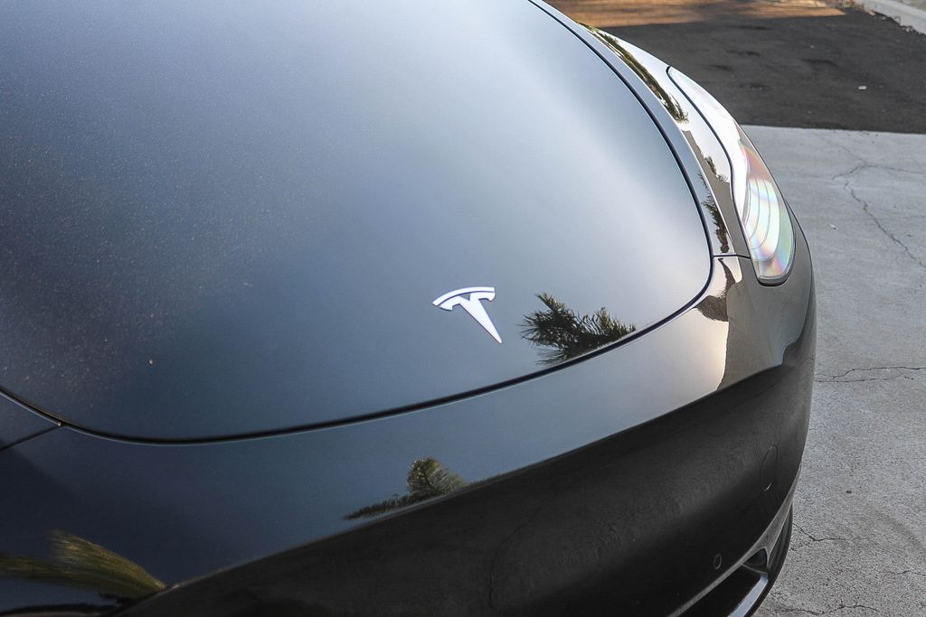 Thumbnail: 2021 Tesla Model Y - 6