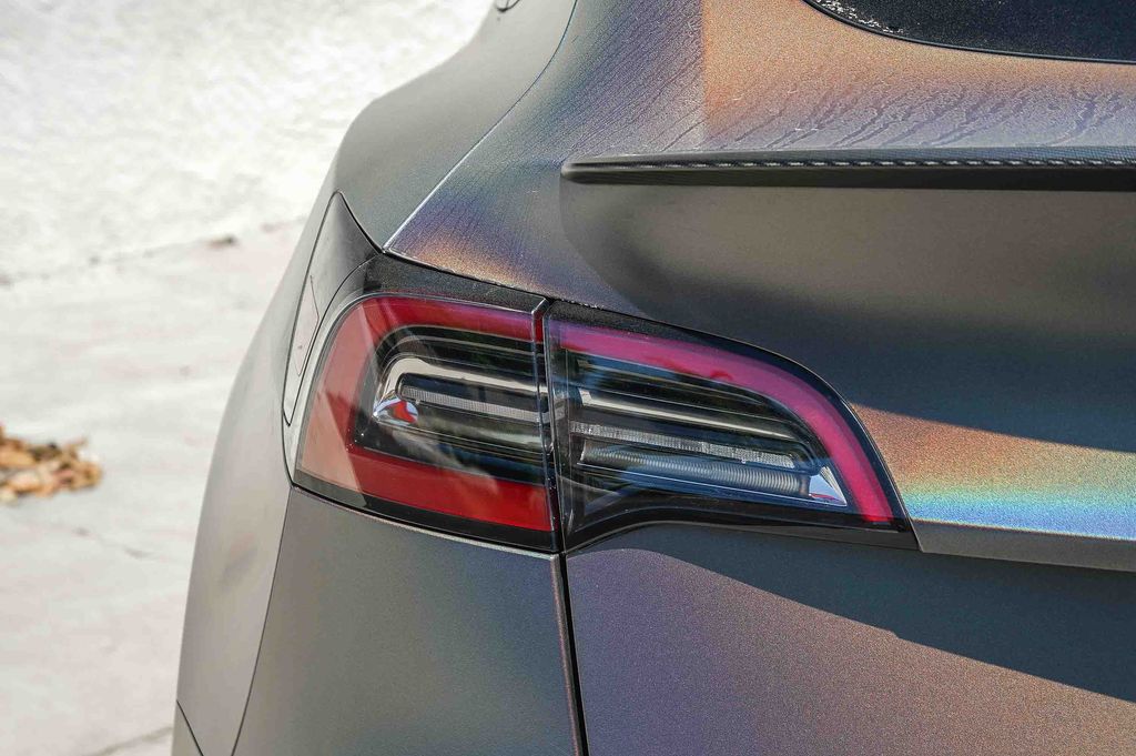 Thumbnail: 2021 Tesla Model Y - 10