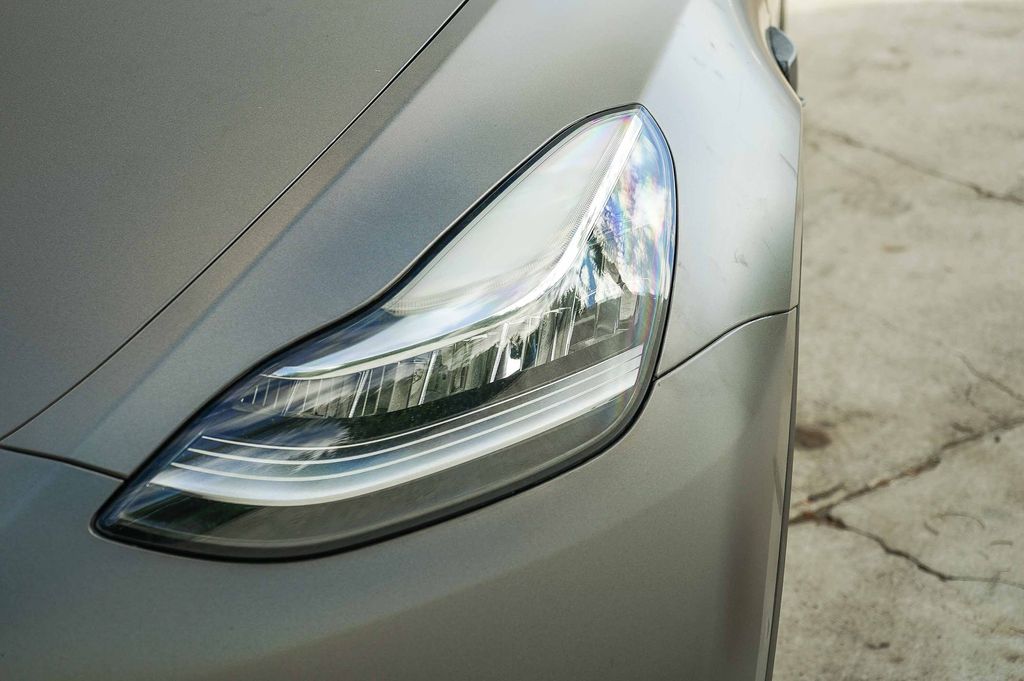 Thumbnail: 2021 Tesla Model Y - 6