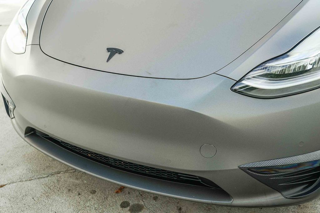 Thumbnail: 2021 Tesla Model Y - 19