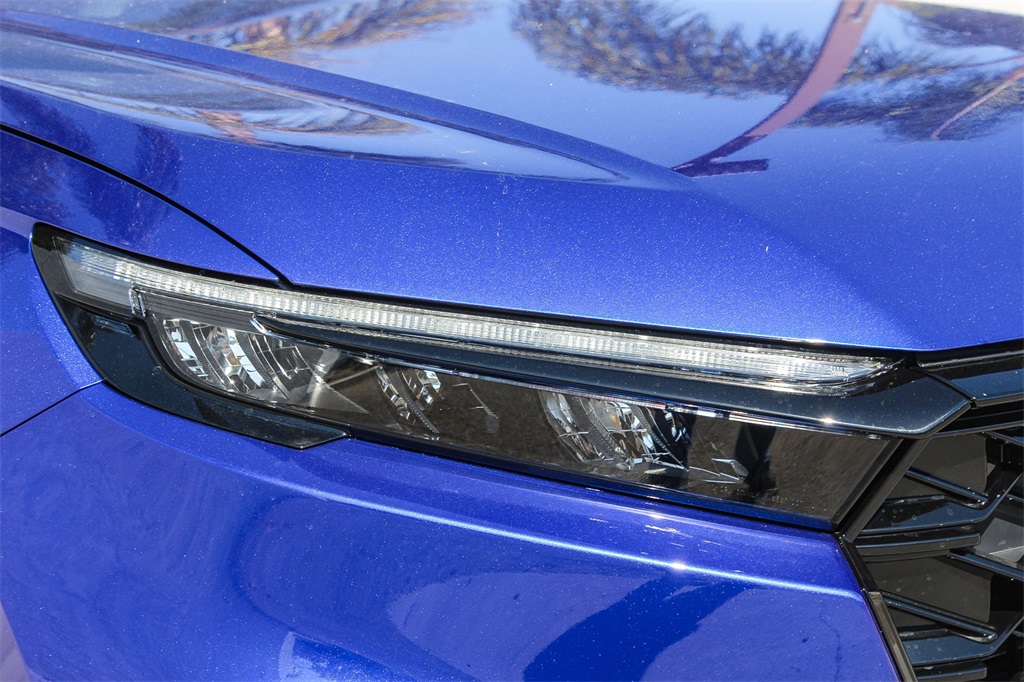 2025 Honda CR-V Sport-L 17