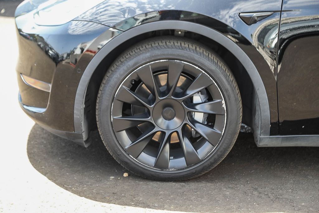 Thumbnail: 2022 Tesla Model Y - 6