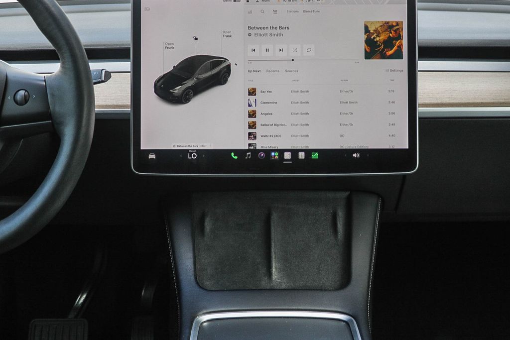 Thumbnail: 2022 Tesla Model Y - 12