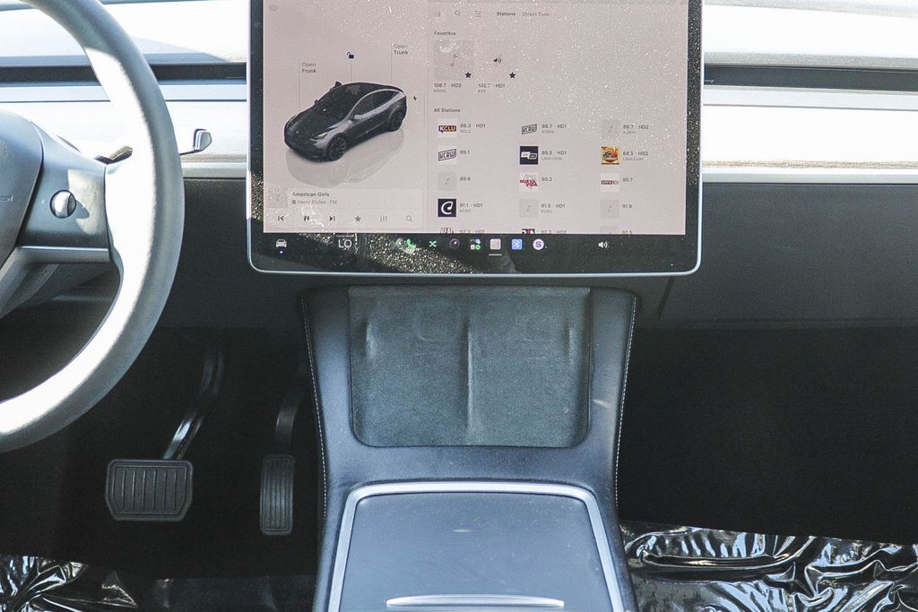 Thumbnail: 2022 Tesla Model Y - 7