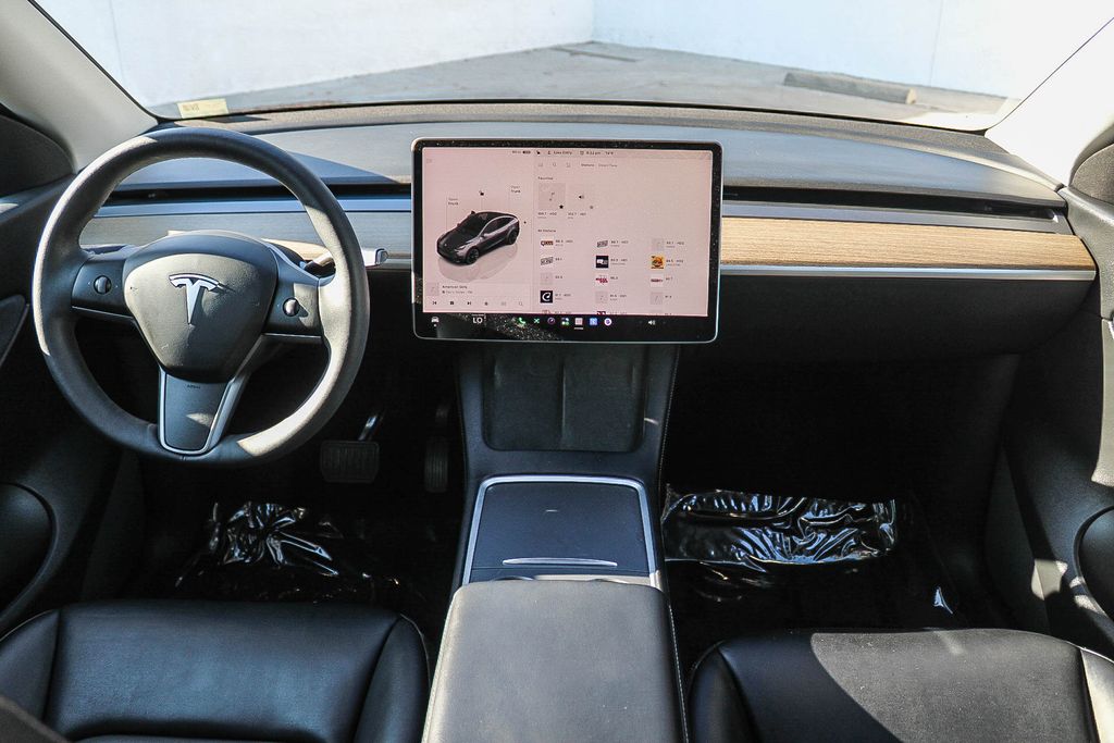 Thumbnail: 2022 Tesla Model Y - 2