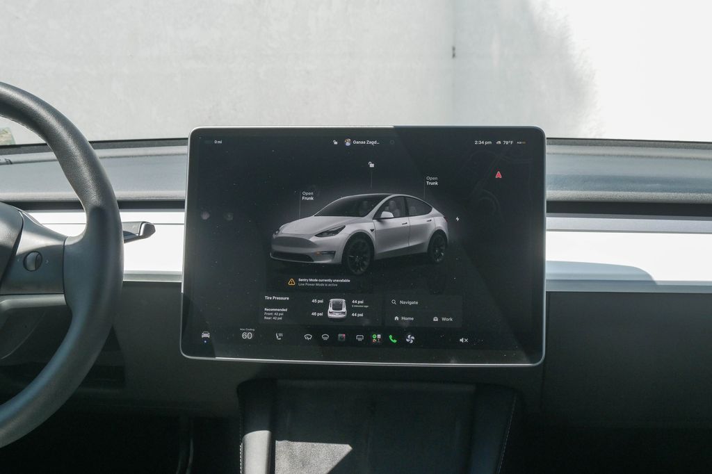Thumbnail: 2022 Tesla Model Y - 12