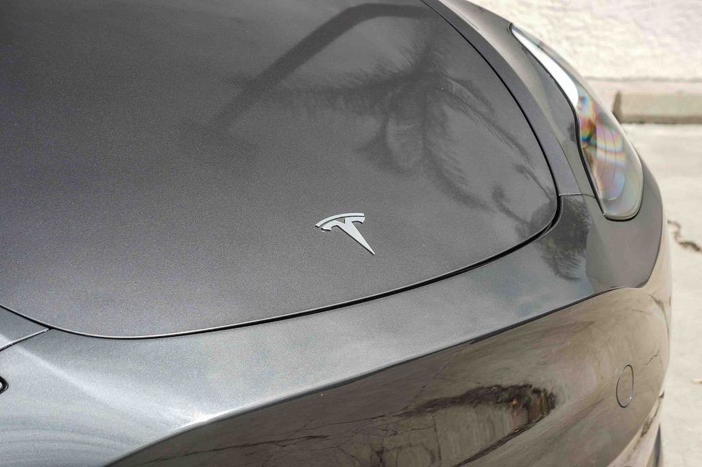 Thumbnail: 2023 Tesla Model Y - 9