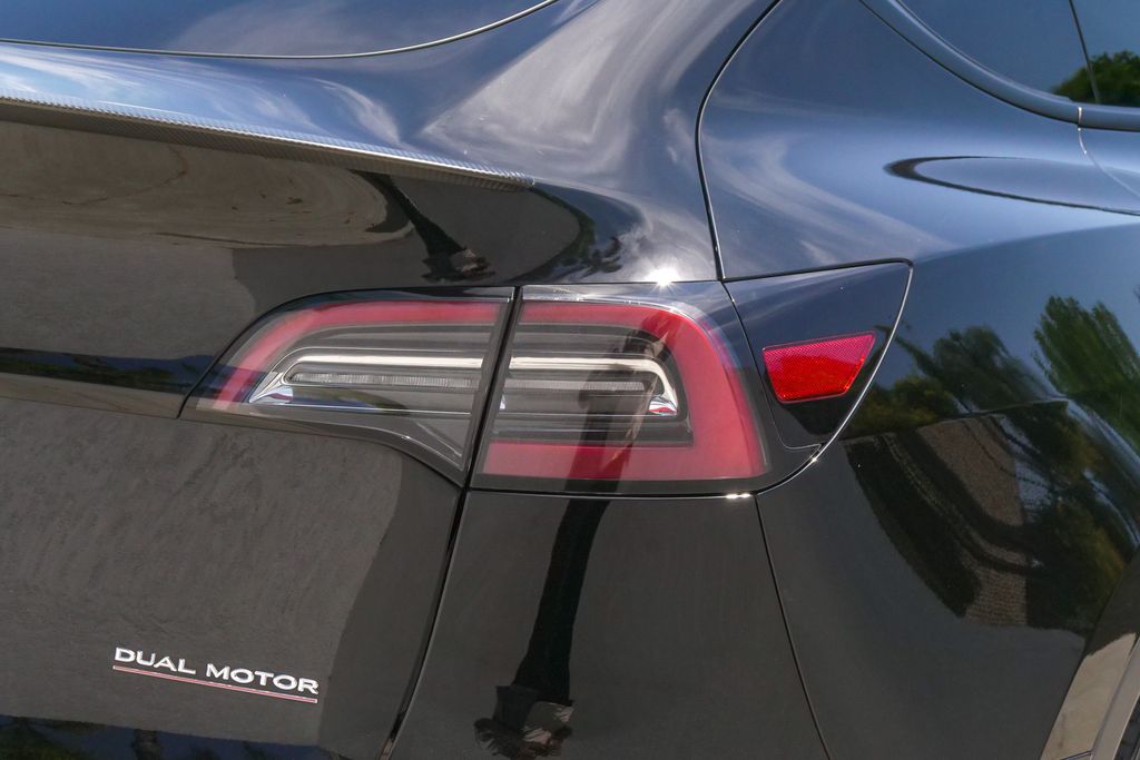 Thumbnail: 2023 Tesla Model Y - 12