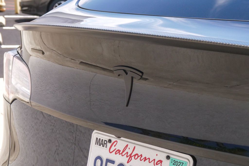 Thumbnail: 2023 Tesla Model Y - 5