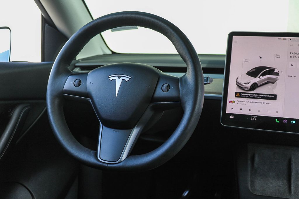 Thumbnail: 2022 Tesla Model Y - 12