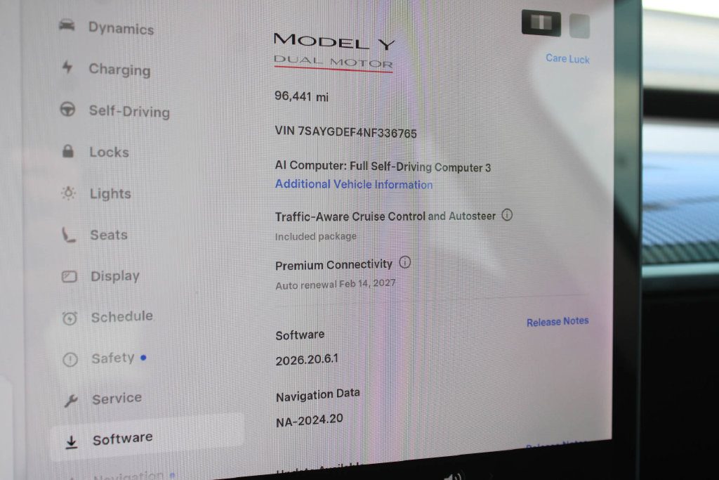 Thumbnail: 2022 Tesla Model Y - 26