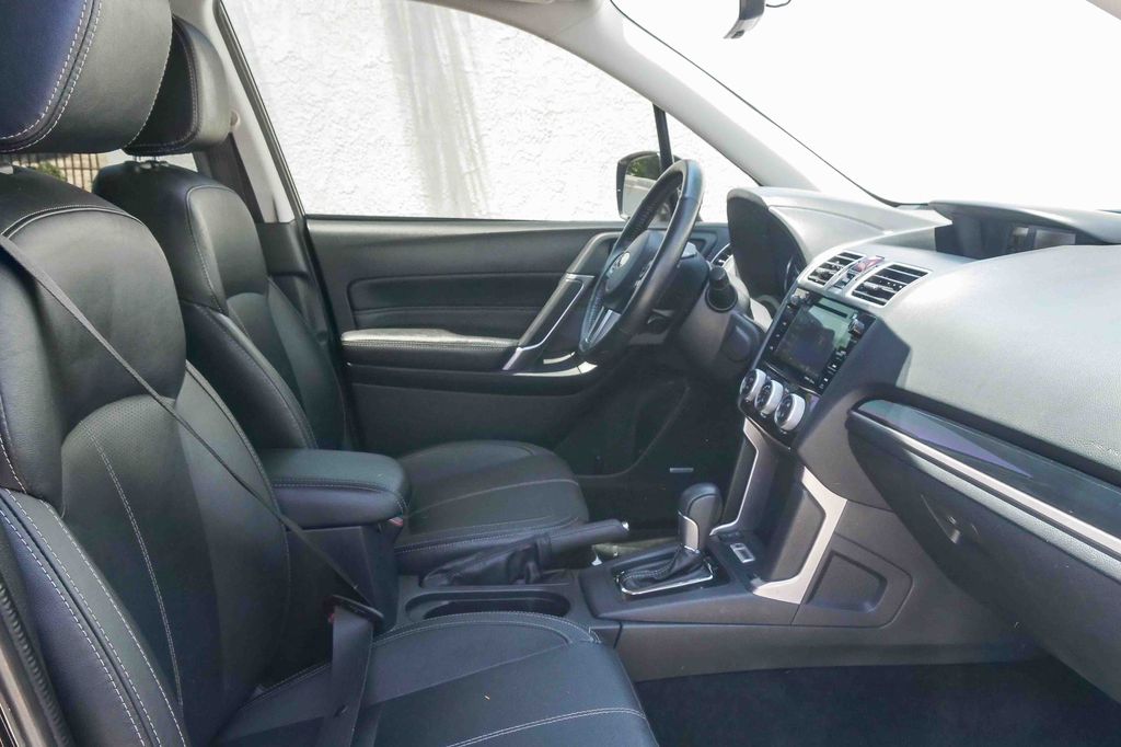 Thumbnail: 2018 Subaru Forester - 8