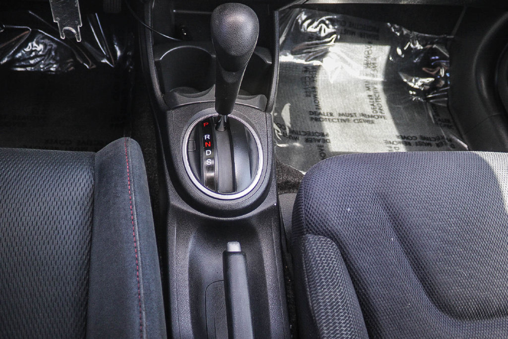 Thumbnail: 2013 Honda Fit - 26