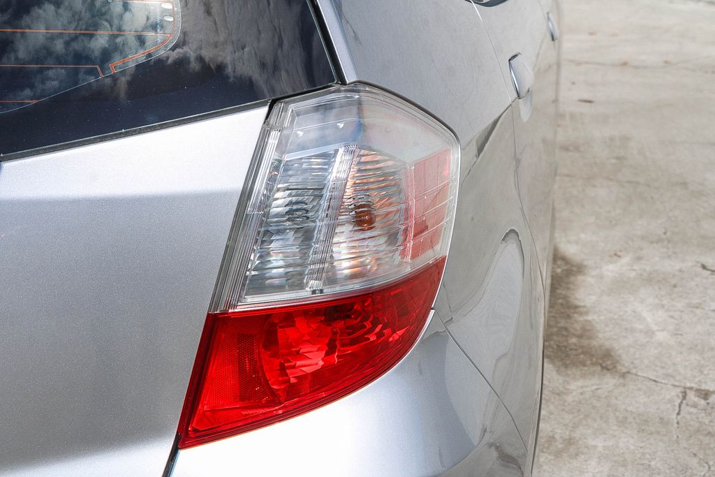 Thumbnail: 2013 Honda Fit - 6