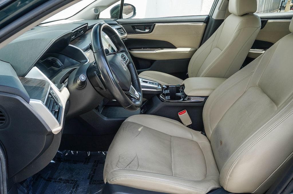 Thumbnail: 2019 Honda Clarity - 11