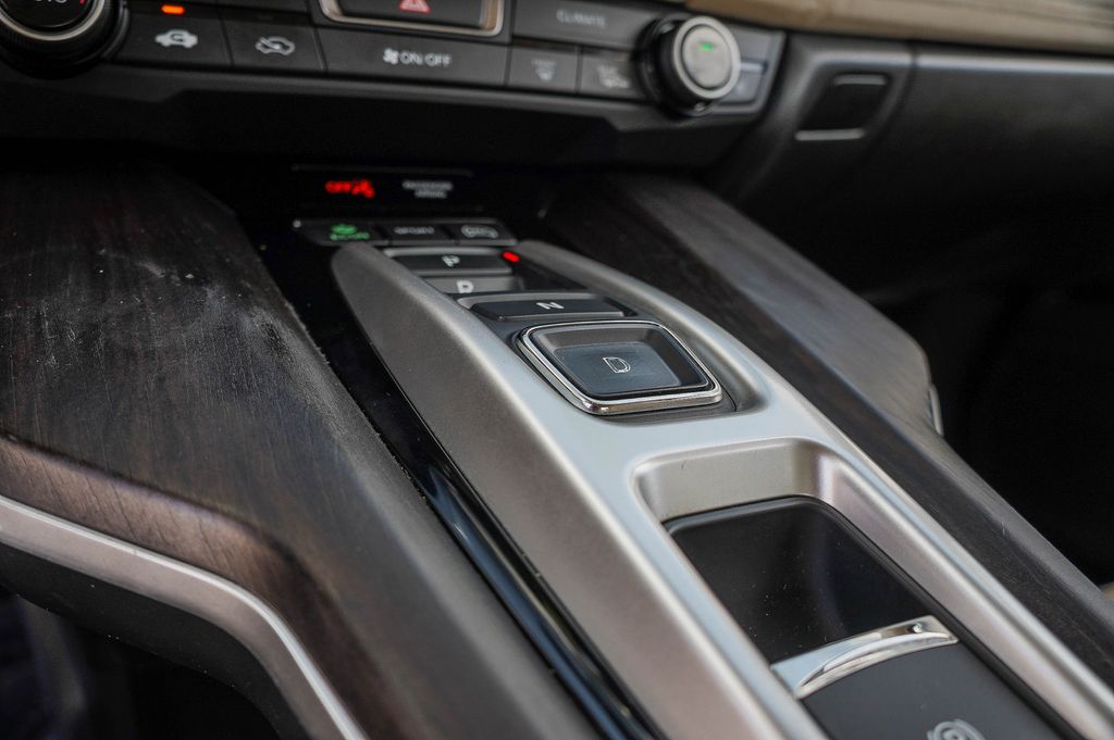Thumbnail: 2019 Honda Clarity - 28