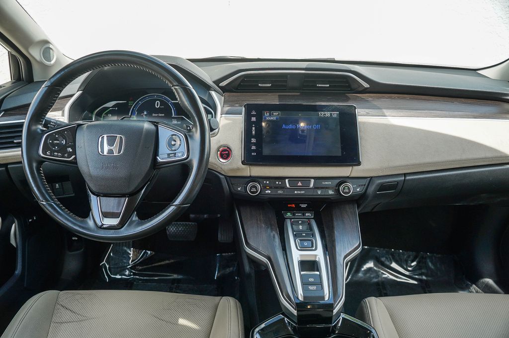 Thumbnail: 2019 Honda Clarity - 2