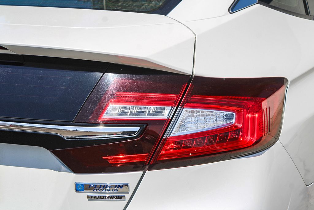 Thumbnail: 2018 Honda Clarity - 8