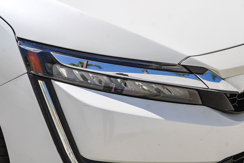 Thumbnail: 2018 Honda Clarity - 10