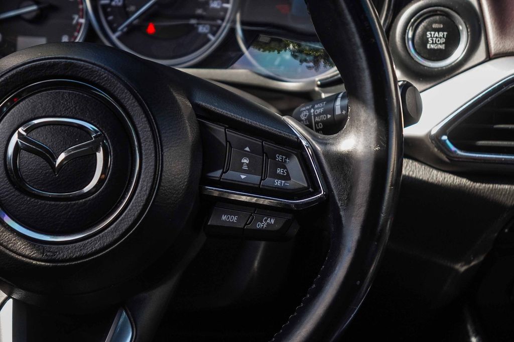 Thumbnail: 2017 Mazda CX-9 - 25