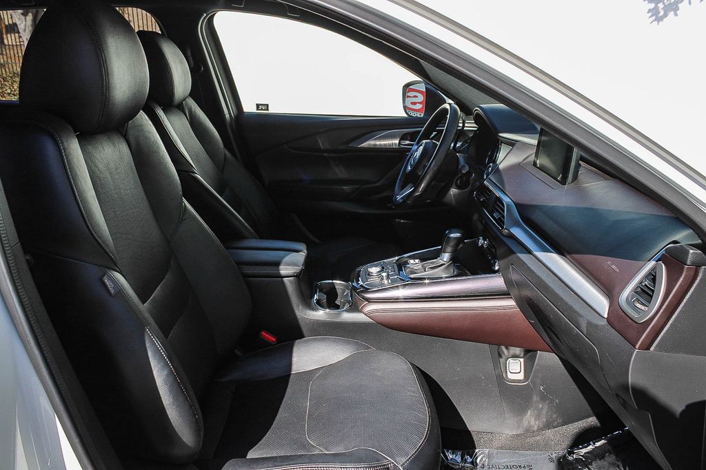 Thumbnail: 2019 Mazda CX-9 - 9