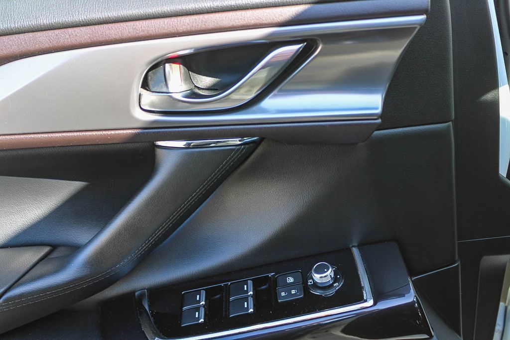 Thumbnail: 2019 Mazda CX-9 - 19